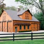 Garages That Look Like Barns